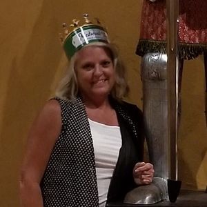 Meet your Posher, Rayette